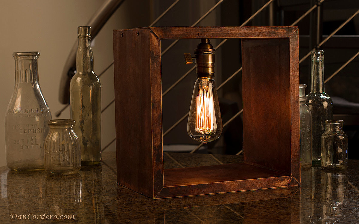industrial design，Desk lamp，floodlight，Edison，antique，