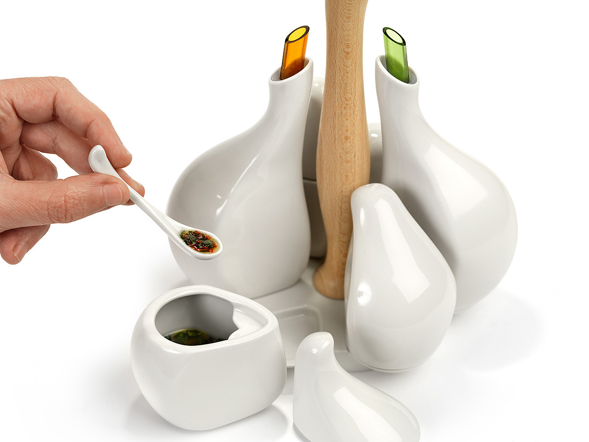 garlic，Porcelain，wood，Matching of porcelain and wood，Seasoning bottle，Soy sauce bottle，packing，Production process，