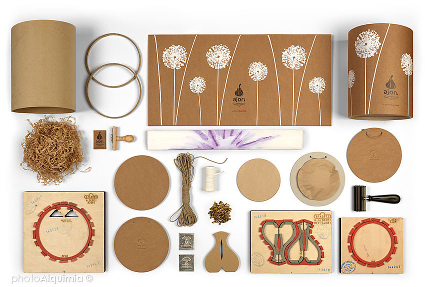 garlic，Porcelain，wood，Matching of porcelain and wood，Seasoning bottle，Soy sauce bottle，packing，Production process，