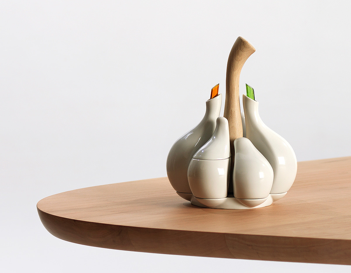 garlic，Porcelain，wood，Matching of porcelain and wood，Seasoning bottle，Soy sauce bottle，packing，Production process，
