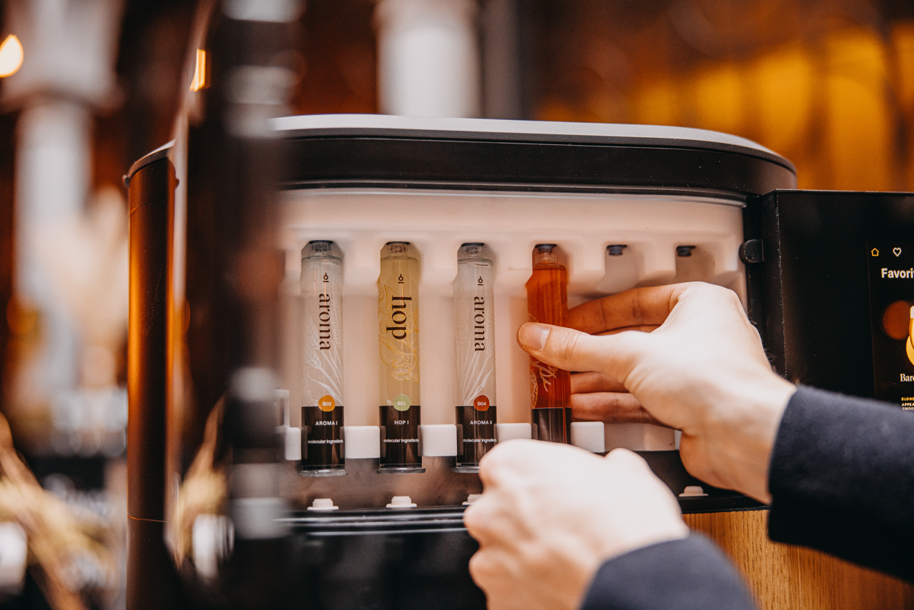 Professional concept，User Experience (UX) Concept，