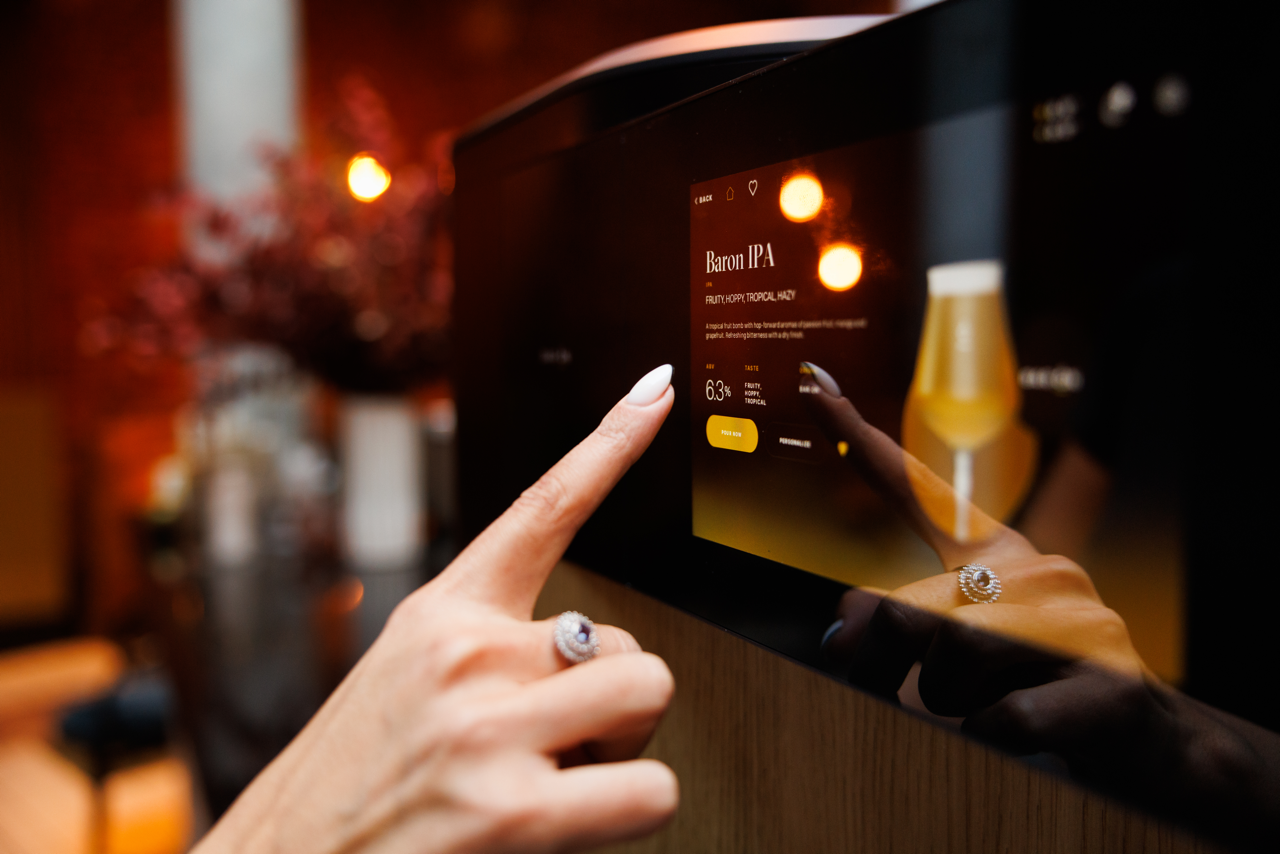 Professional concept，User Experience (UX) Concept，