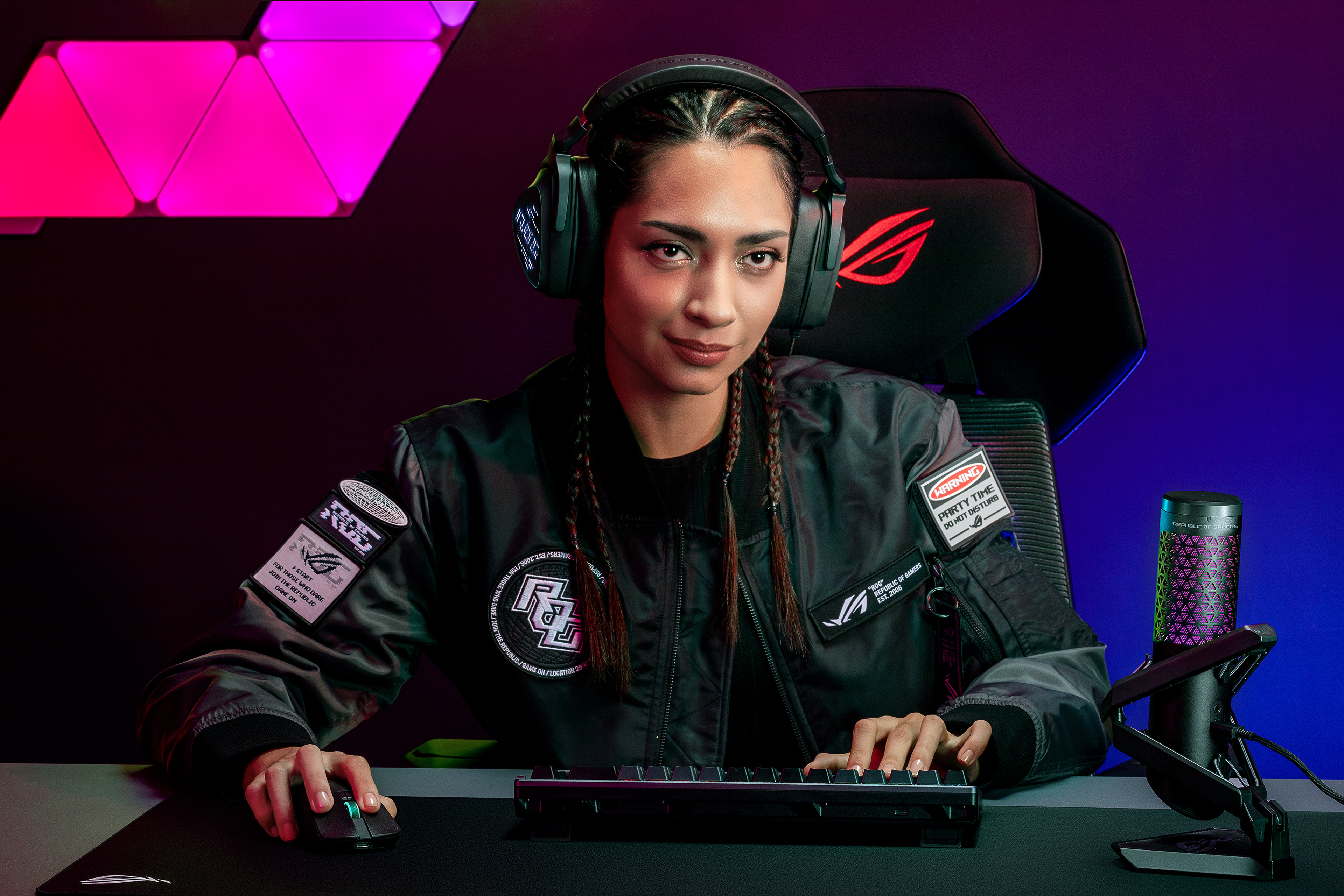 product design，E-sports/virtual reality technology products，