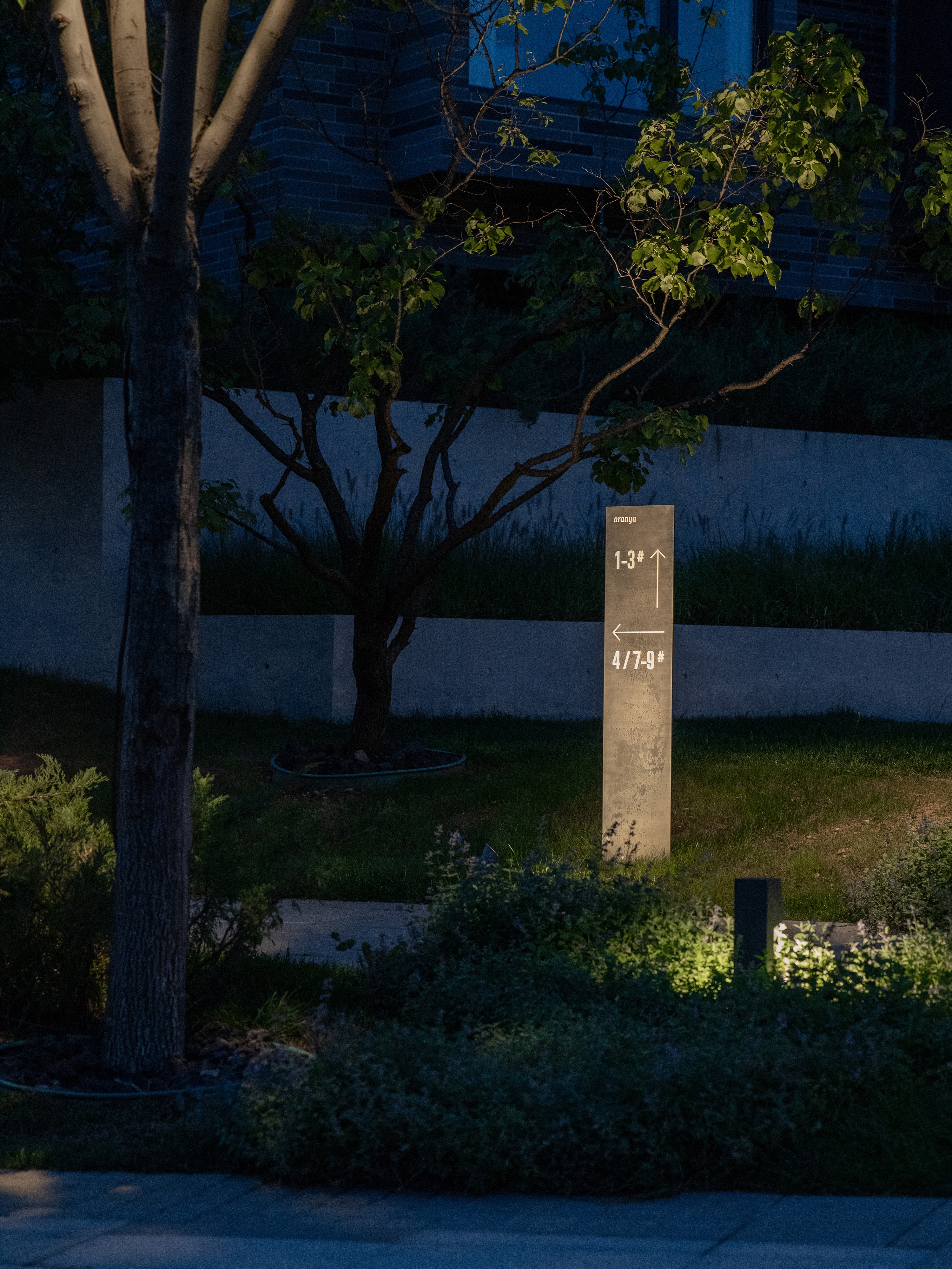 Communication design，Typography/signage，