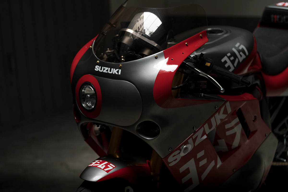 vehicle，motorcycle，SUZUKI，Suzuki，GSXR-1100，