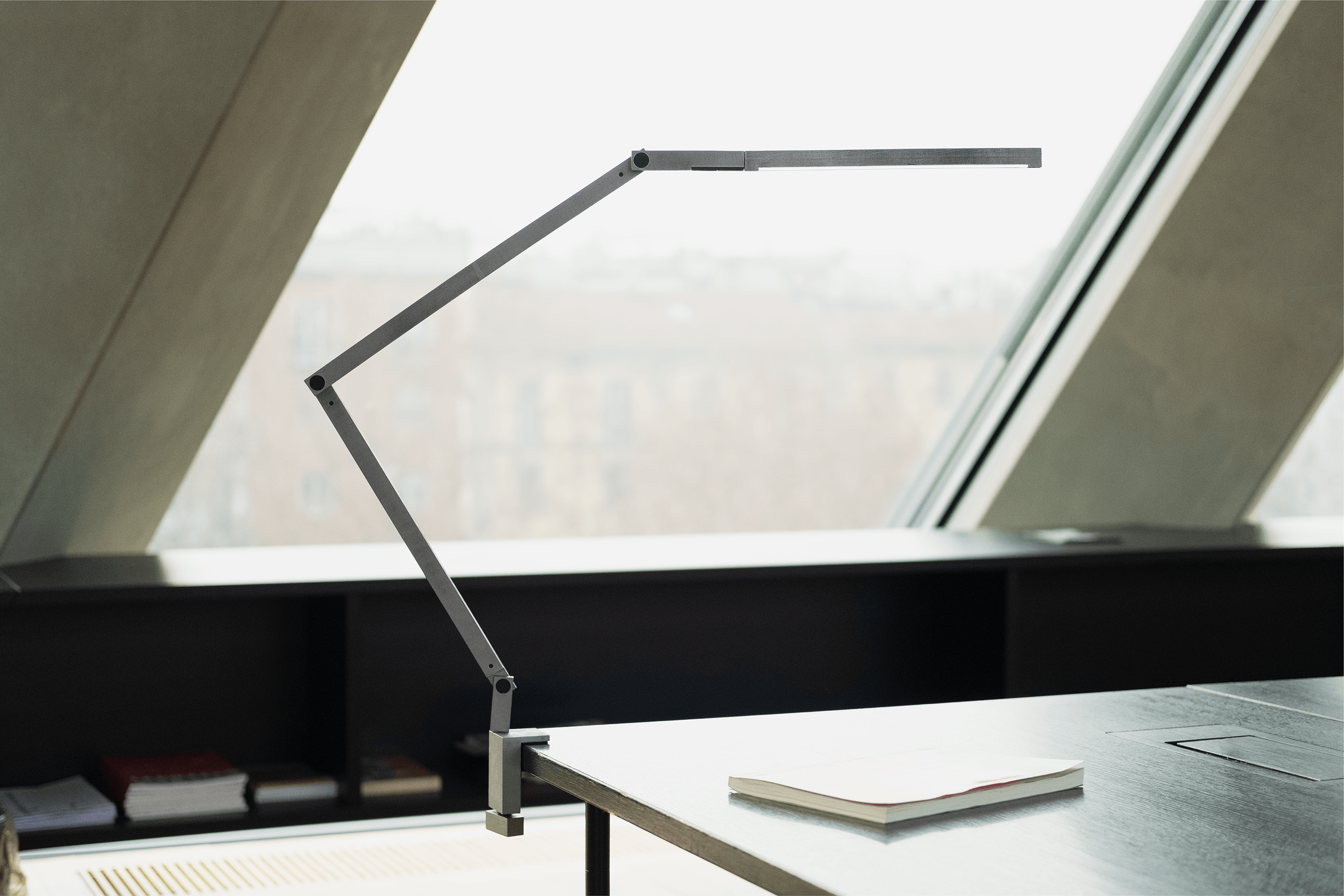 Design，product design，industrial design，3D model，visualization，Desk lamp，