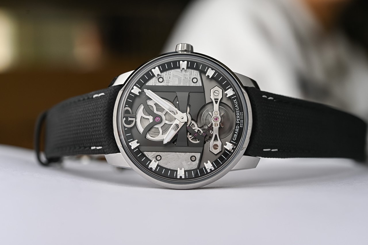Girard-Perregaux，Wrist watch，Wristwatch，Fashion products，