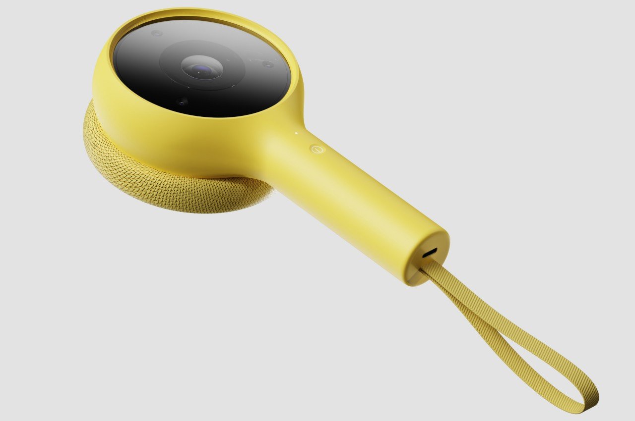 children，magnifier，immerse，