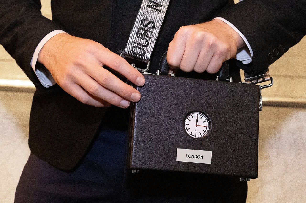 Wrist watch，briefcase，