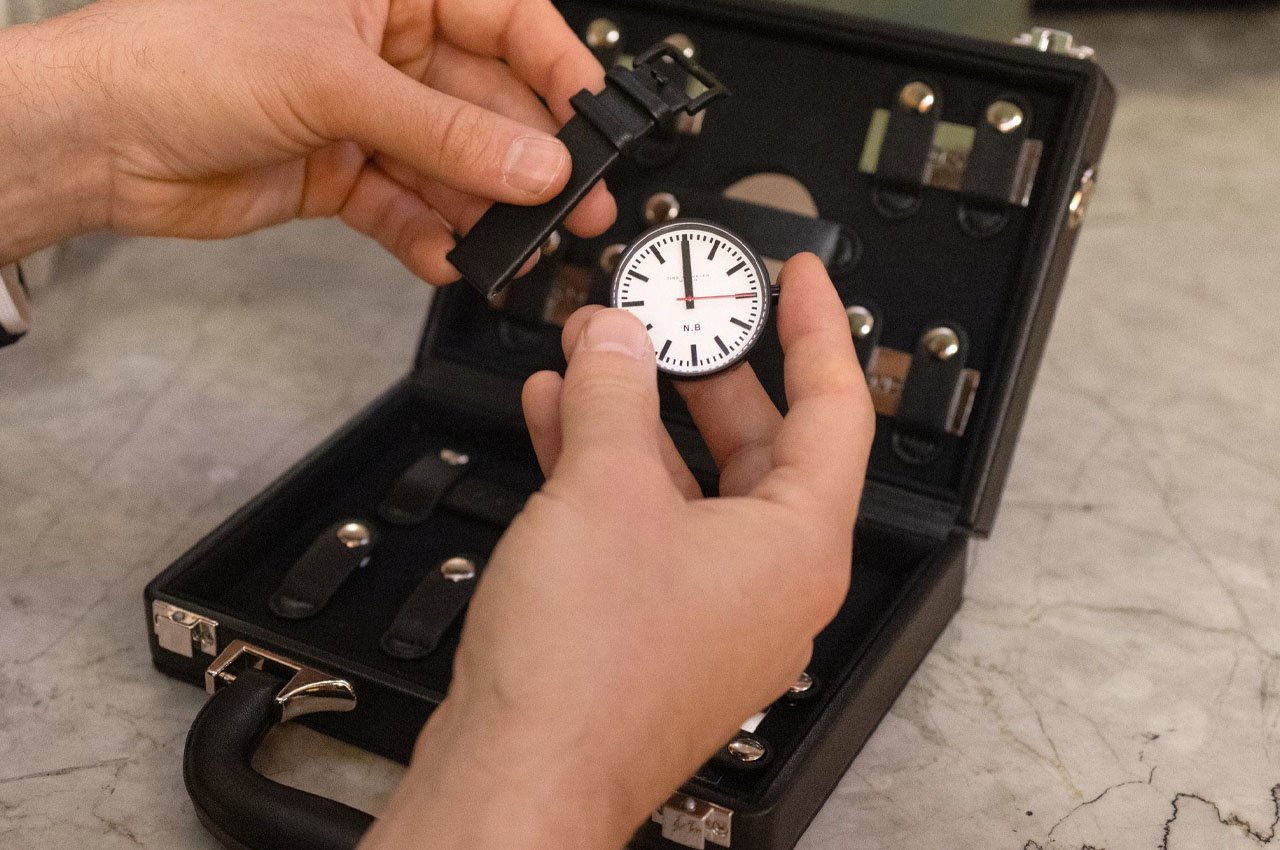 Wrist watch，briefcase，