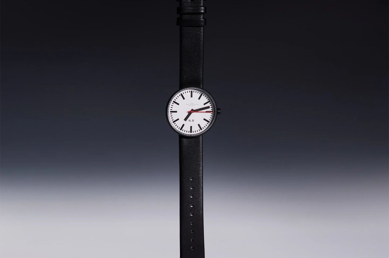 Wrist watch，briefcase，