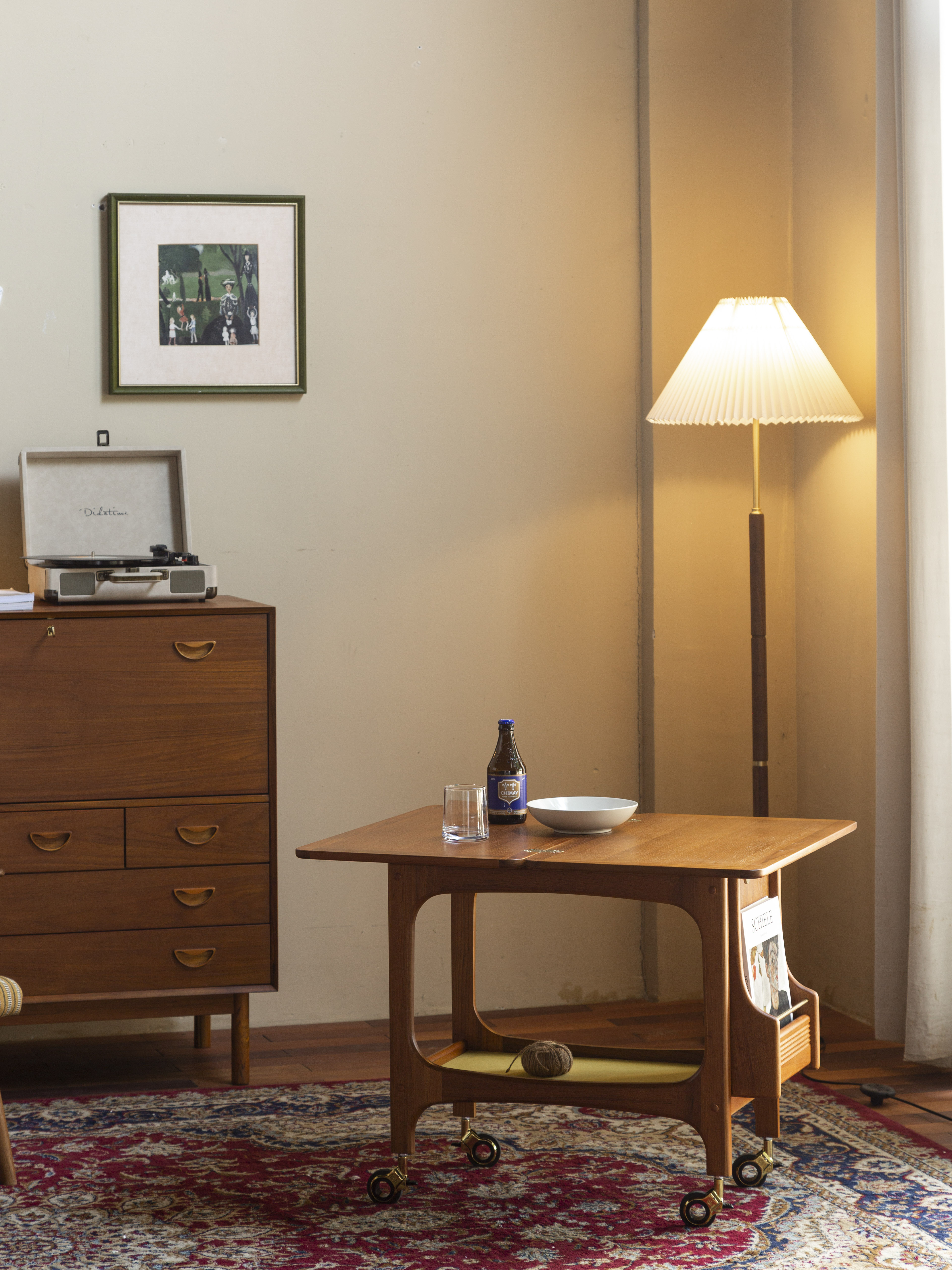 furniture design ，Trolley，Solid wood furniture，industrial design，Original design，