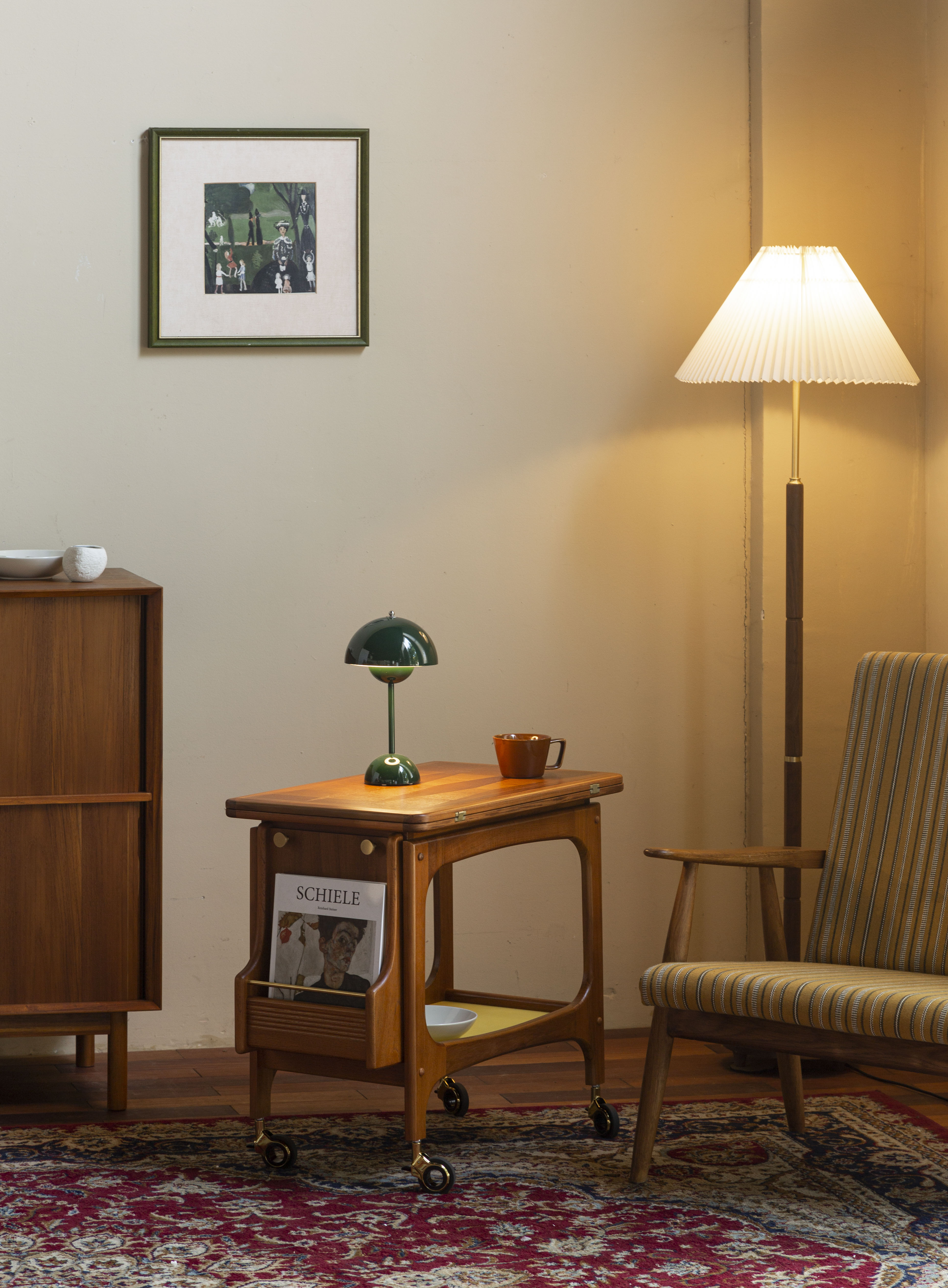 furniture design ，Trolley，Solid wood furniture，industrial design，Original design，