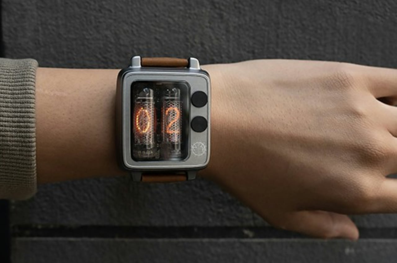 Wrist watch，Retro，product design，High-tech，