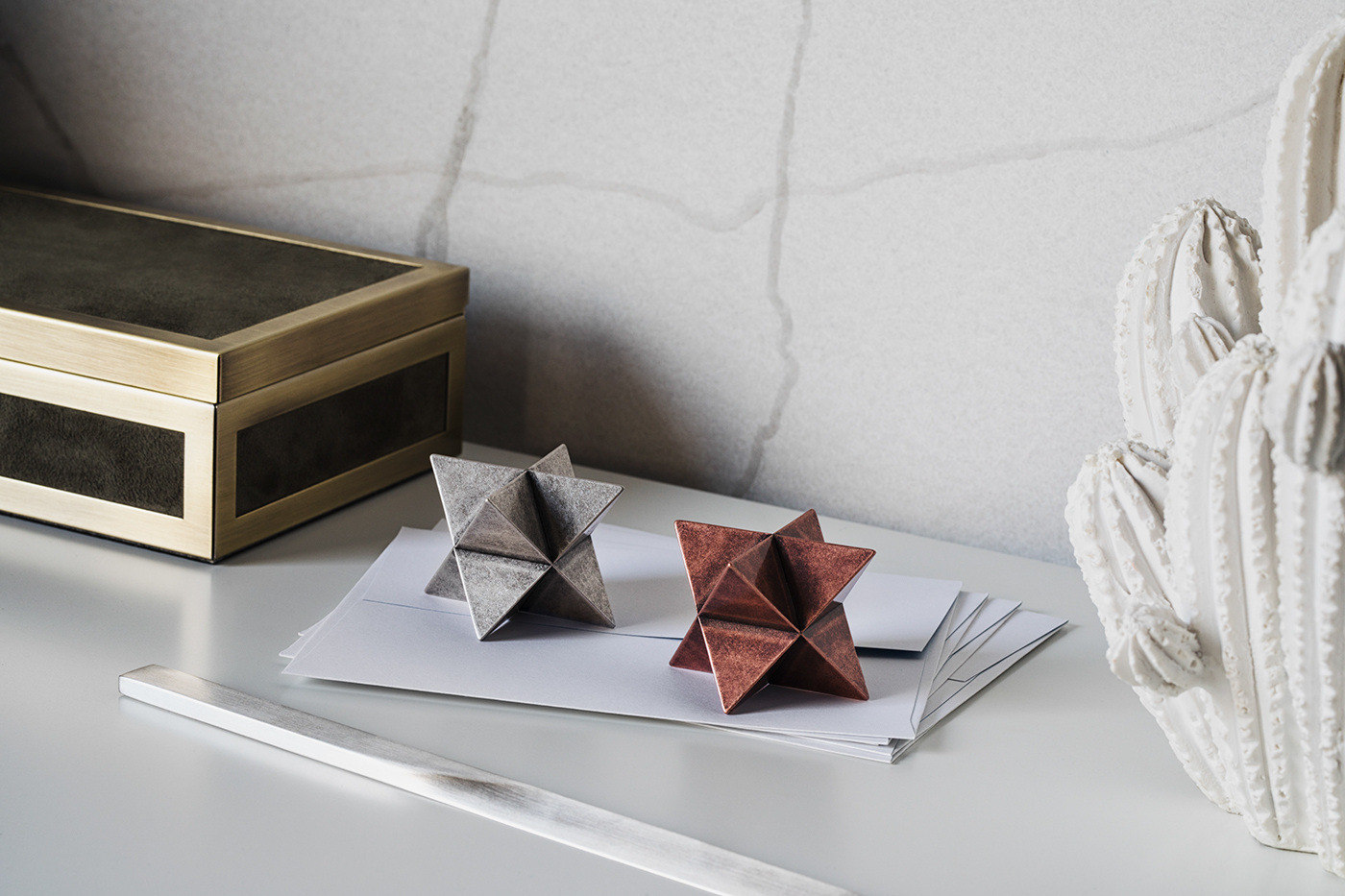 Mark，Paper ballast，Metal，