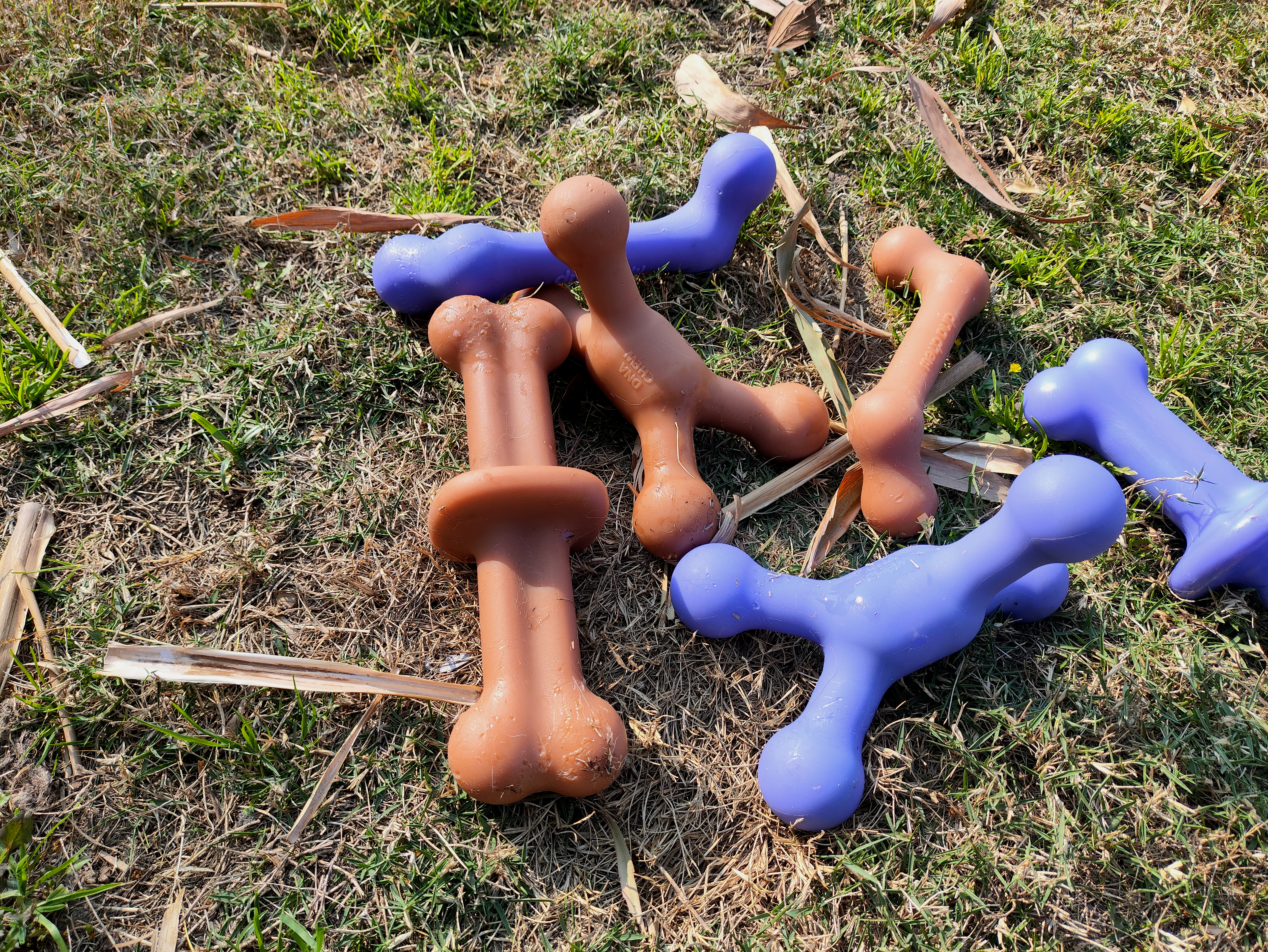 dog chew toy, strong chew, bone, dog toy，