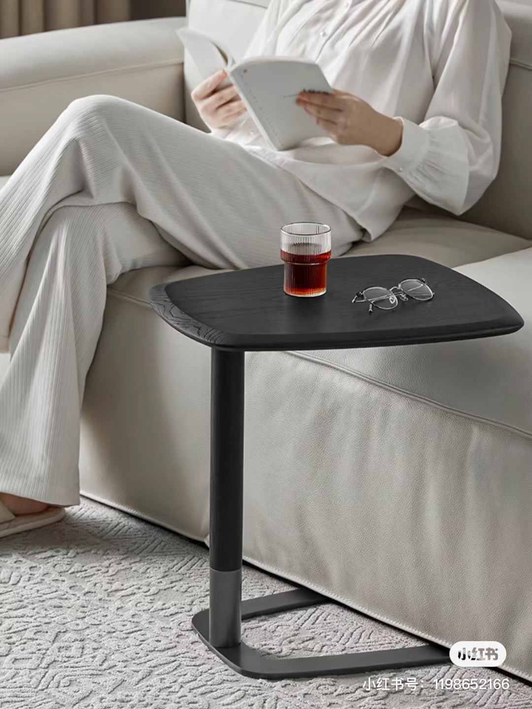 Side table，Italian style，Light luxury，solid wood，