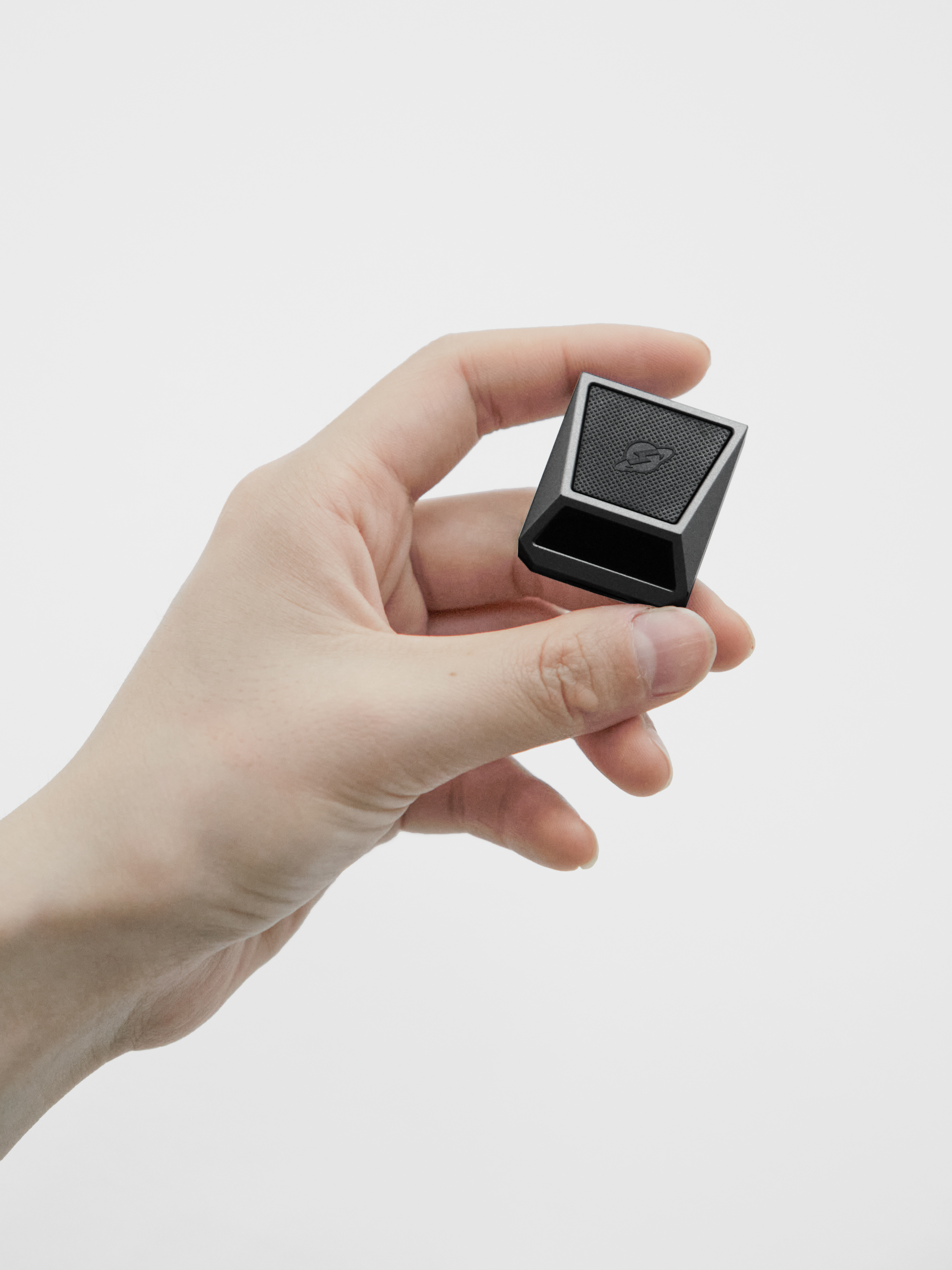 ZENMOKE，Around Tesla，product design，Minimalist，Original design，Vehicle products，industrial design，Smart Button，