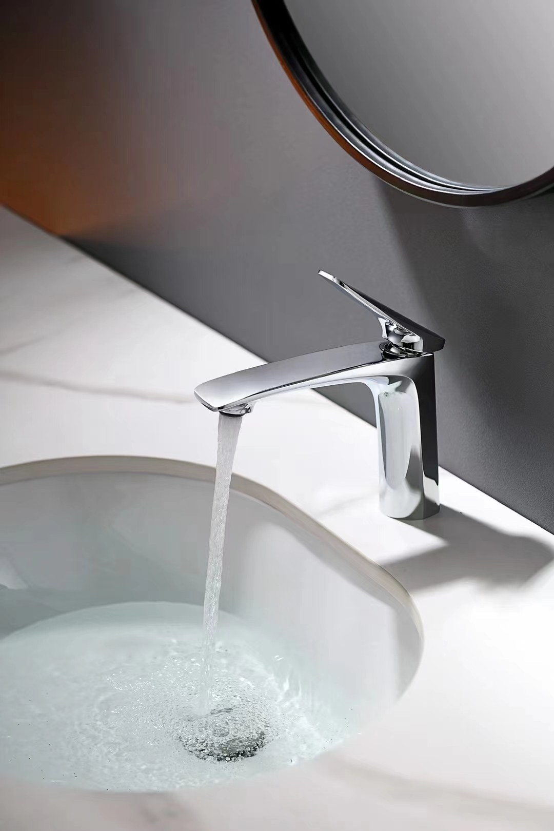 water tap，bathroom，kitchen and toilet，