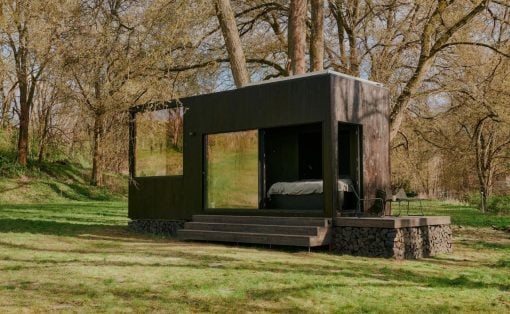 Innovative architecture，bird's eye view，Cliff Side Restaurant，