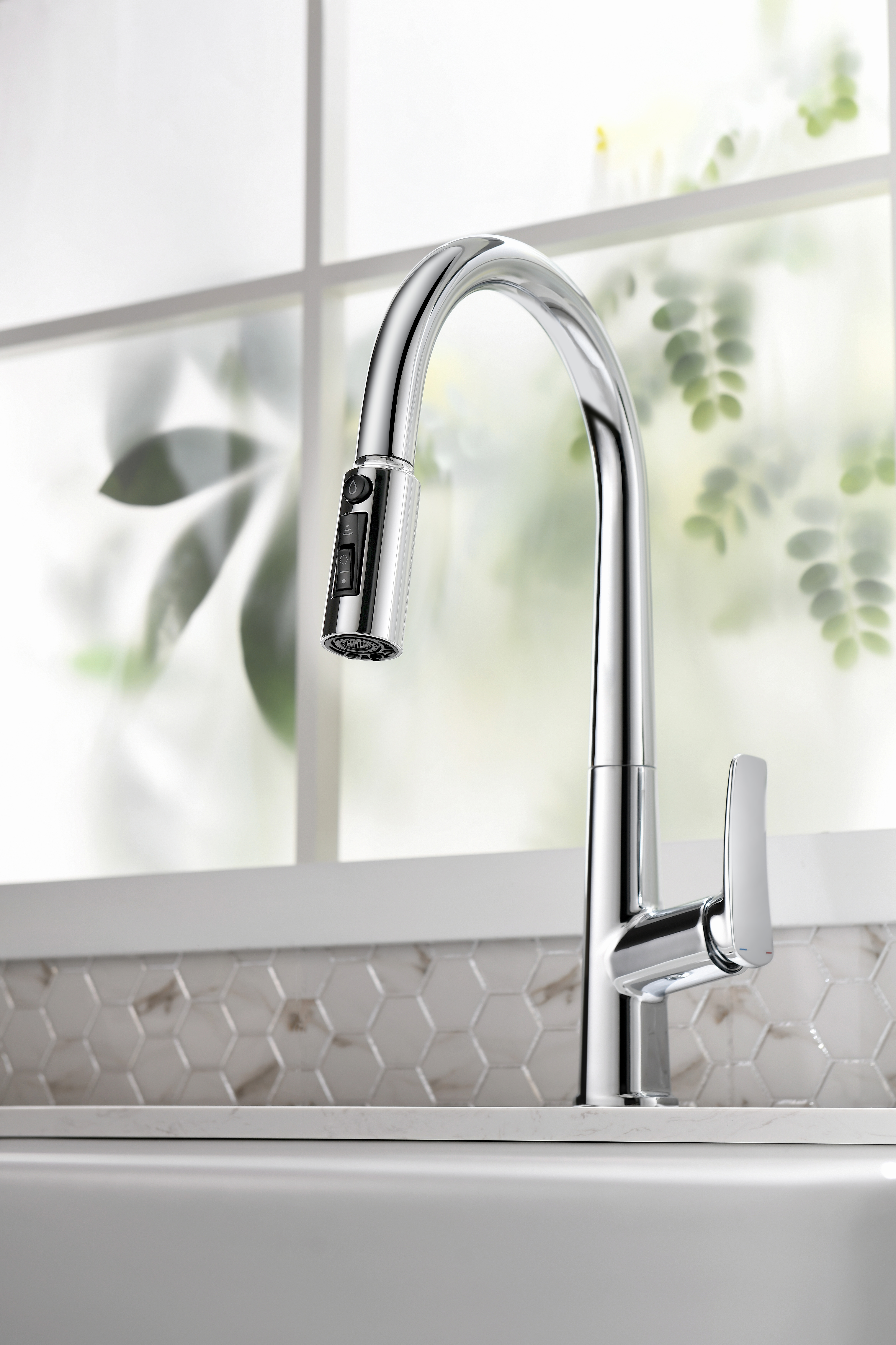 water tap，bathroom，kitchen and toilet，