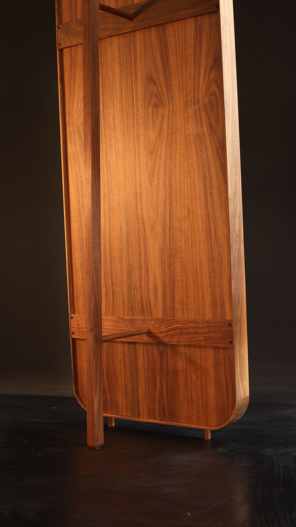 furniture，mirror，woodiness，product，product design，