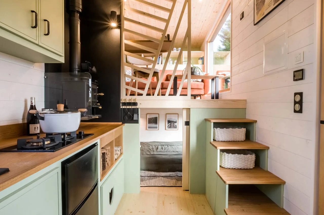 Elèbore Miniature House，Touring car，Reverse layout design，Innovative Micro House Design，