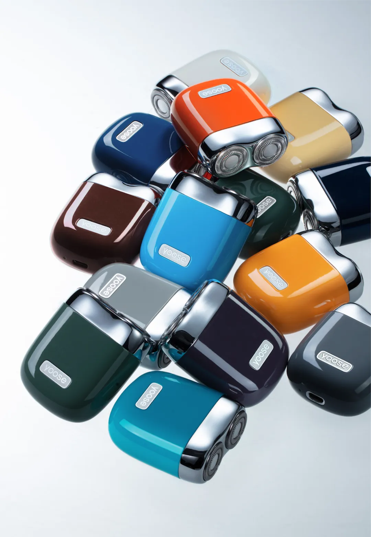 Milan Design Week ，product design，Brand design，packing design，Colored razor，