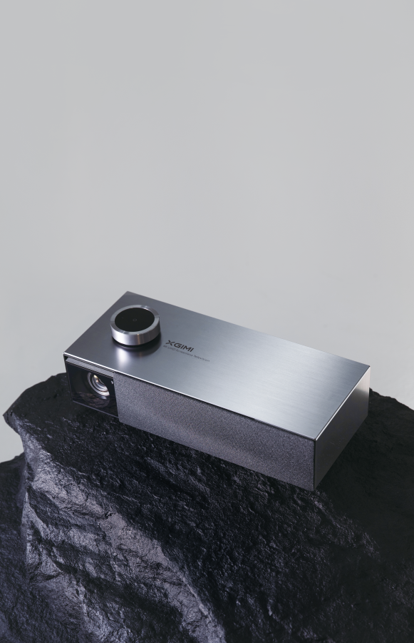 LESS，Ultimate simplicity，Minimalist design ，Projector，