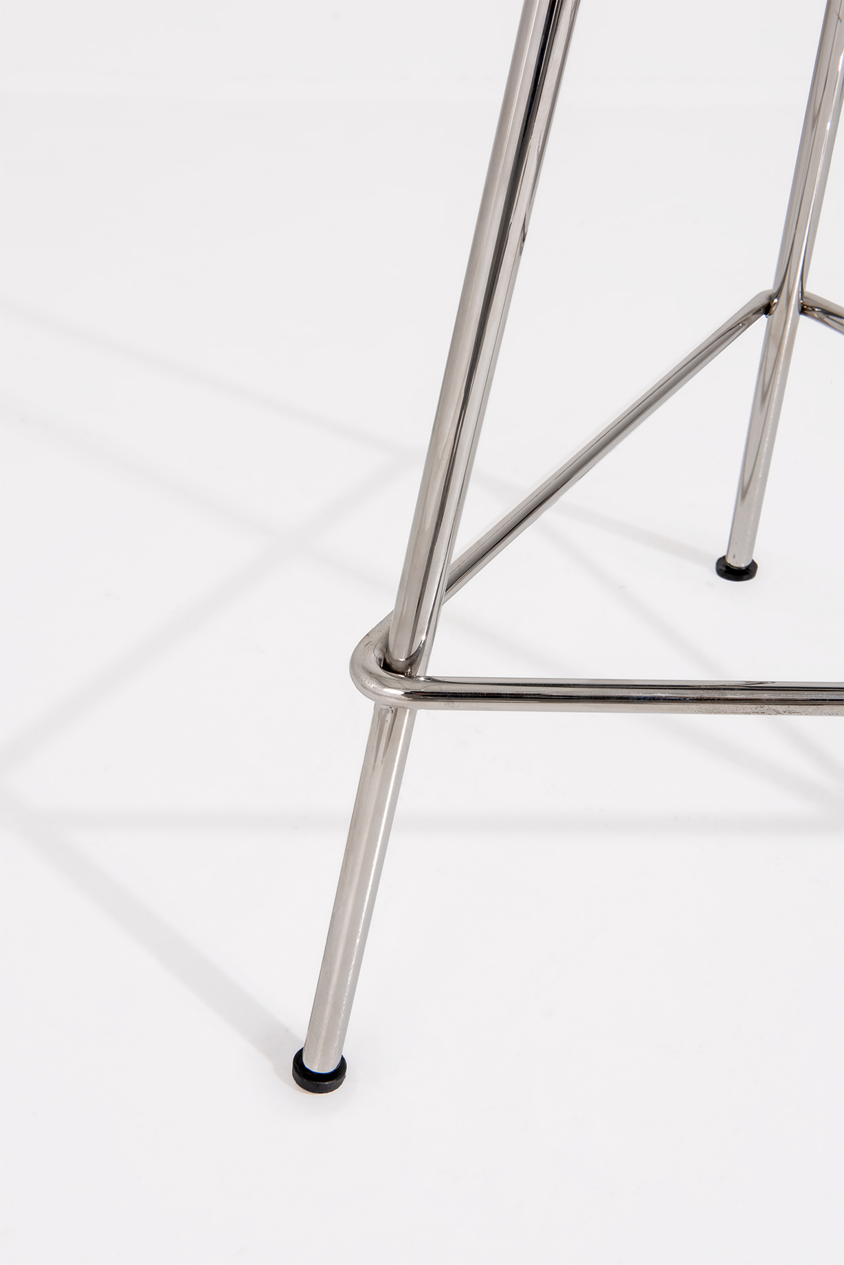 Bar stool，Seat，furniture，Original design，Minimalist，