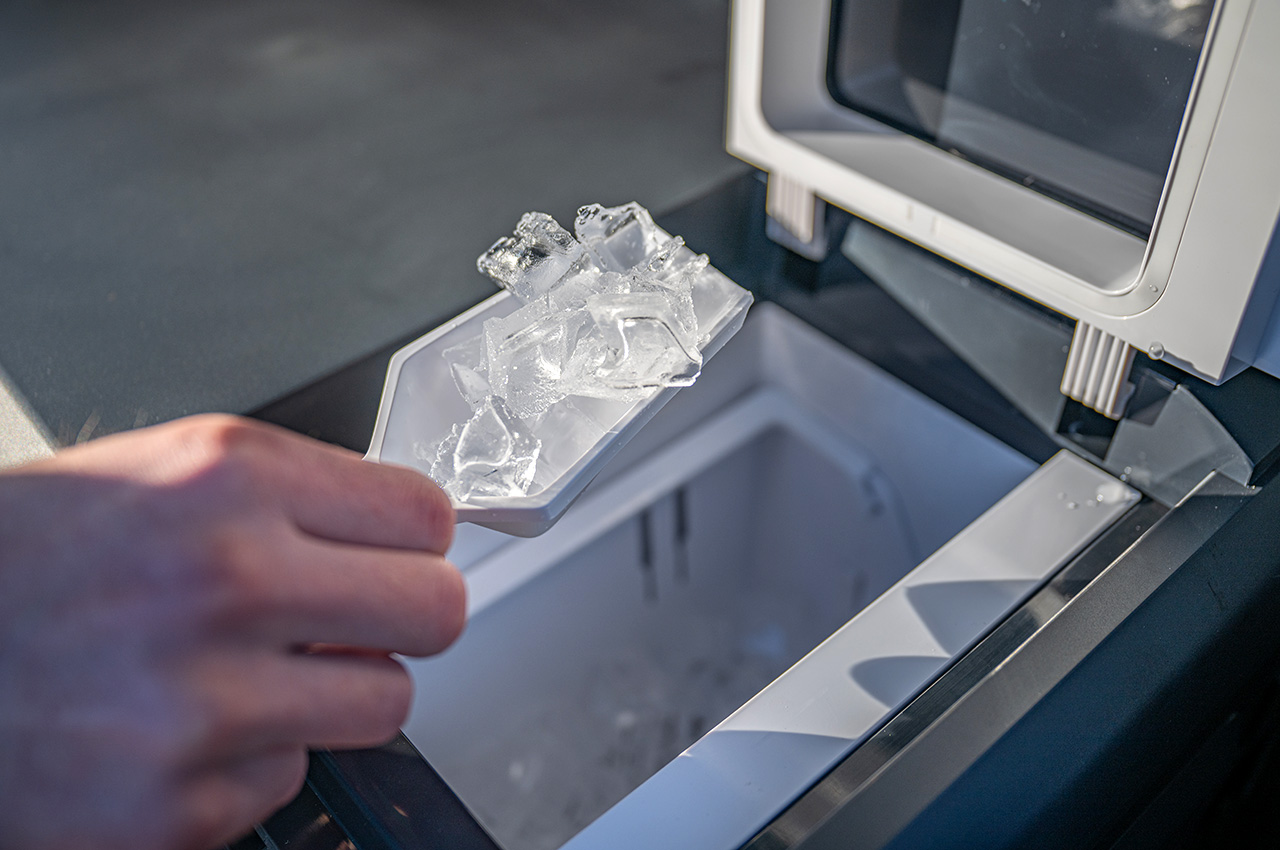 product design，Portable，Refrigerator，Replace the battery，