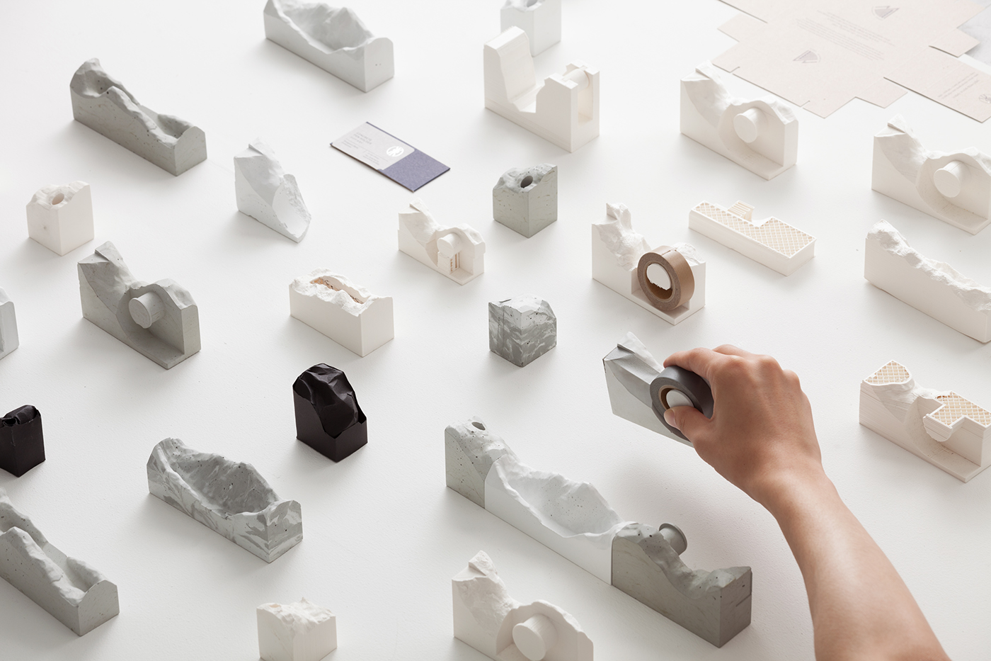 natural，Minimalist，adhesive tape，pen container，business card，Stationery design，Electrical design，modern stylish，symmetric，Router design，