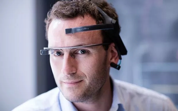 Google，Suspension slide，UAV，contact lenses，3D modeling，