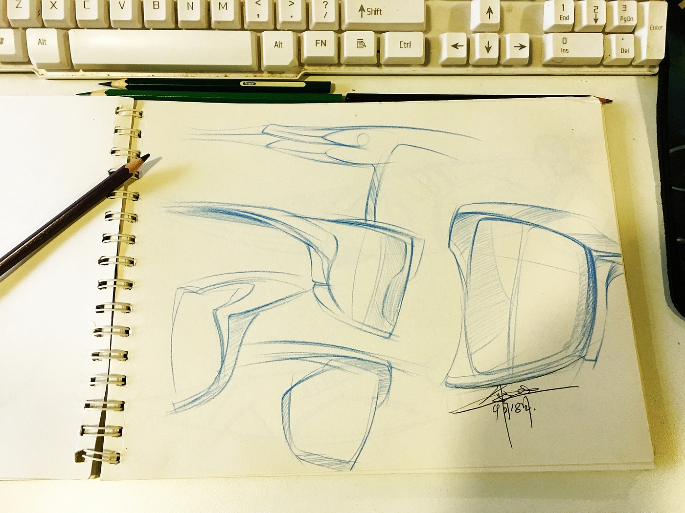 Hand drawn，