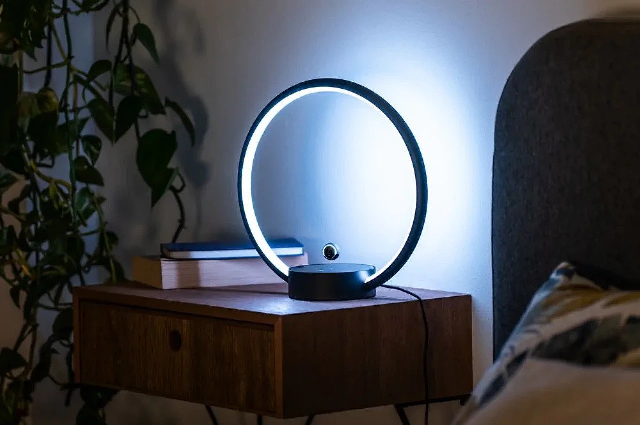 ring light，Futurism，suspension，household electrical appliances，