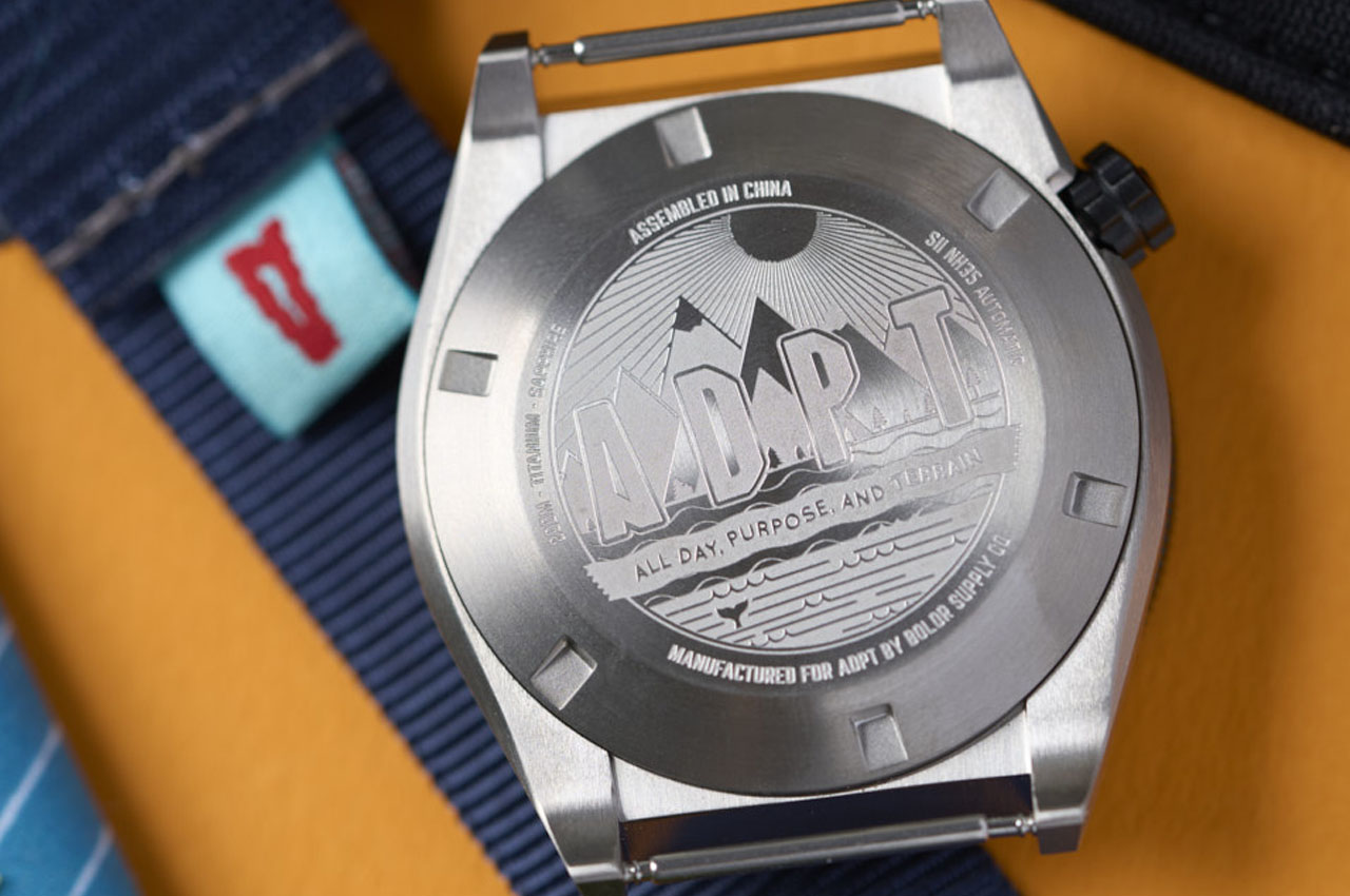 double watch，ADPT SERIES 1，outdoors，compass，