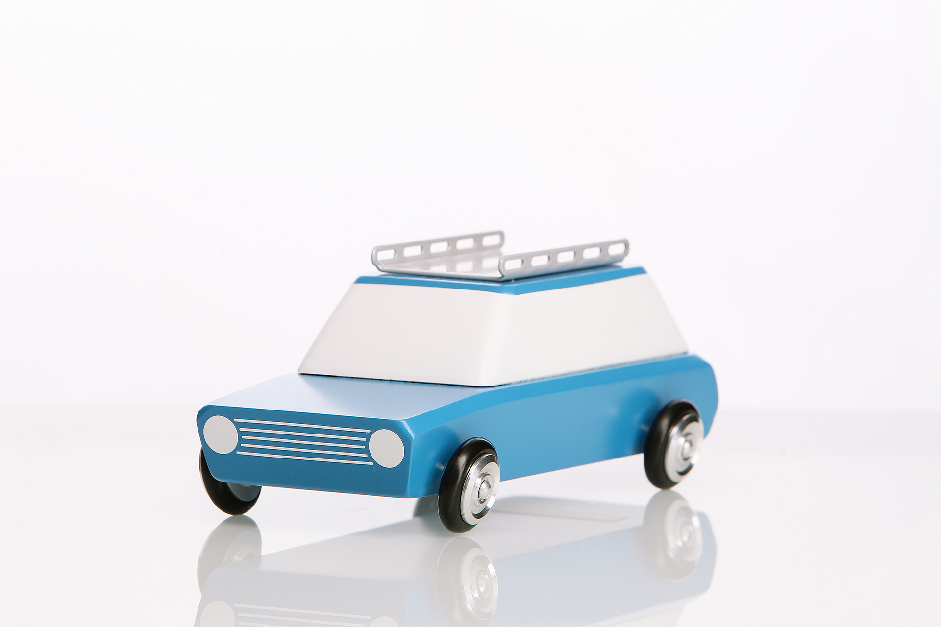 Eastern Europe，Design，The model car，Toys，Ornaments，