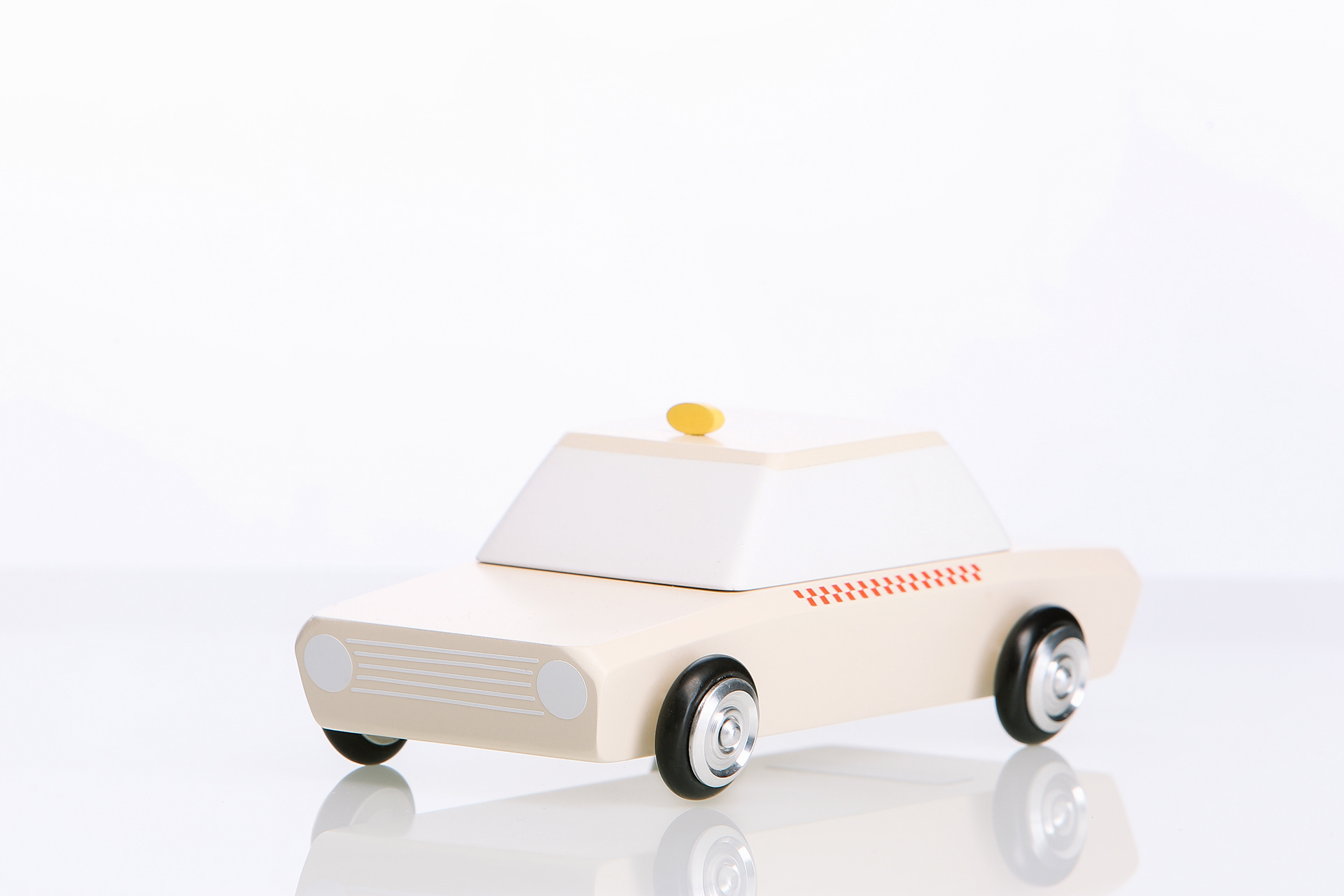 Eastern Europe，Design，The model car，Toys，Ornaments，