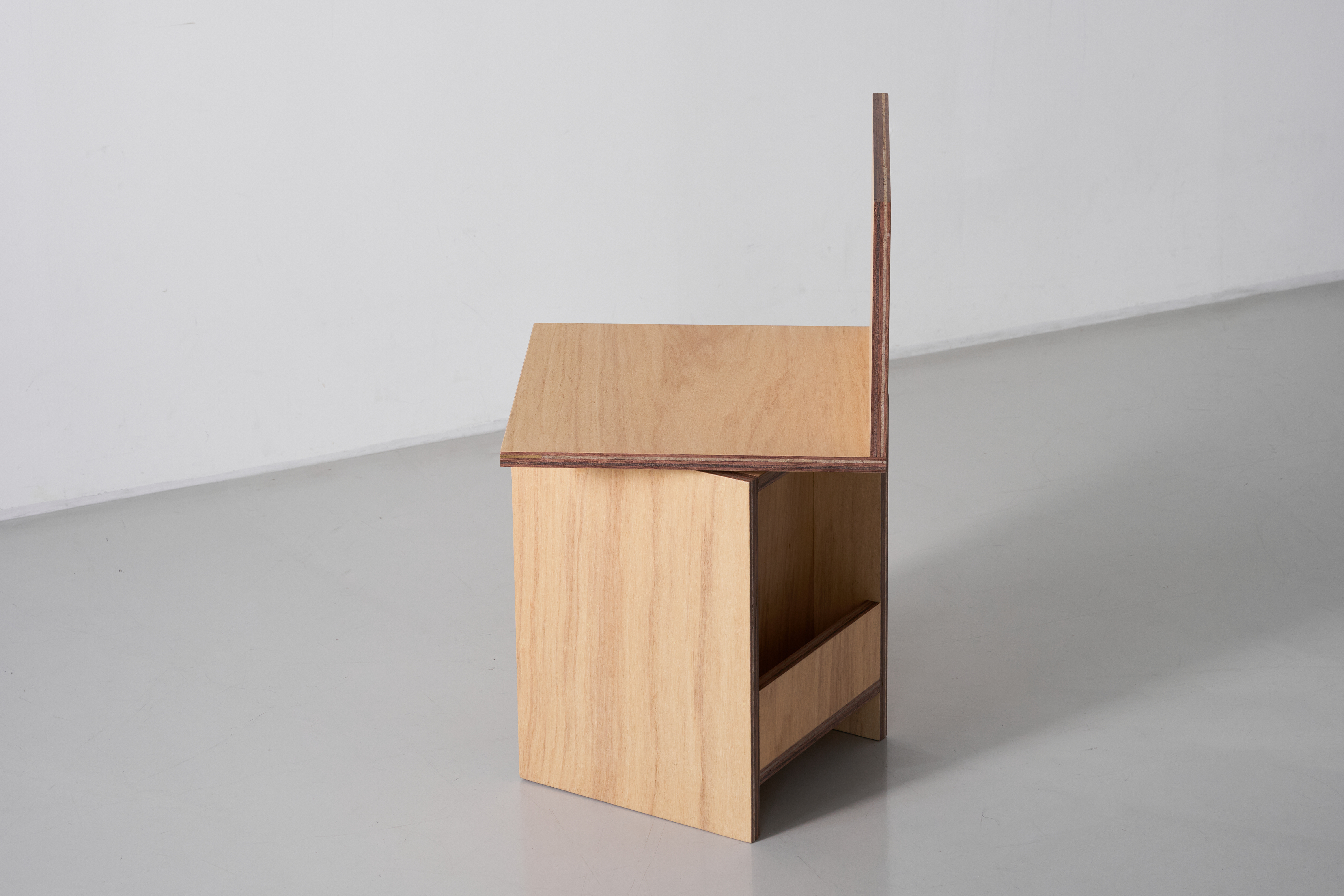 The Concept Chair，Design，coffee shop，rotate，furniture，