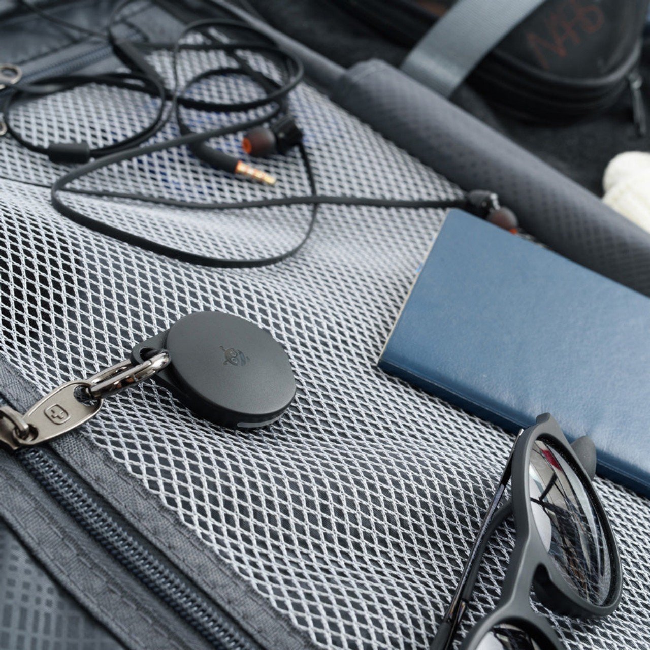 PEBBLEBEE，Tracker，Find，equipment，