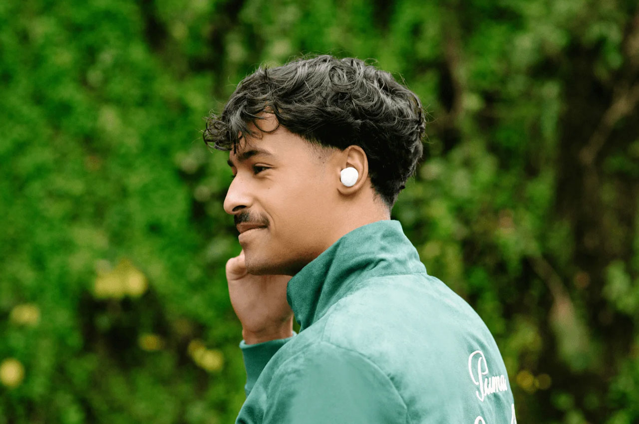 Earplugs，wireless，Audio accessories，headset，