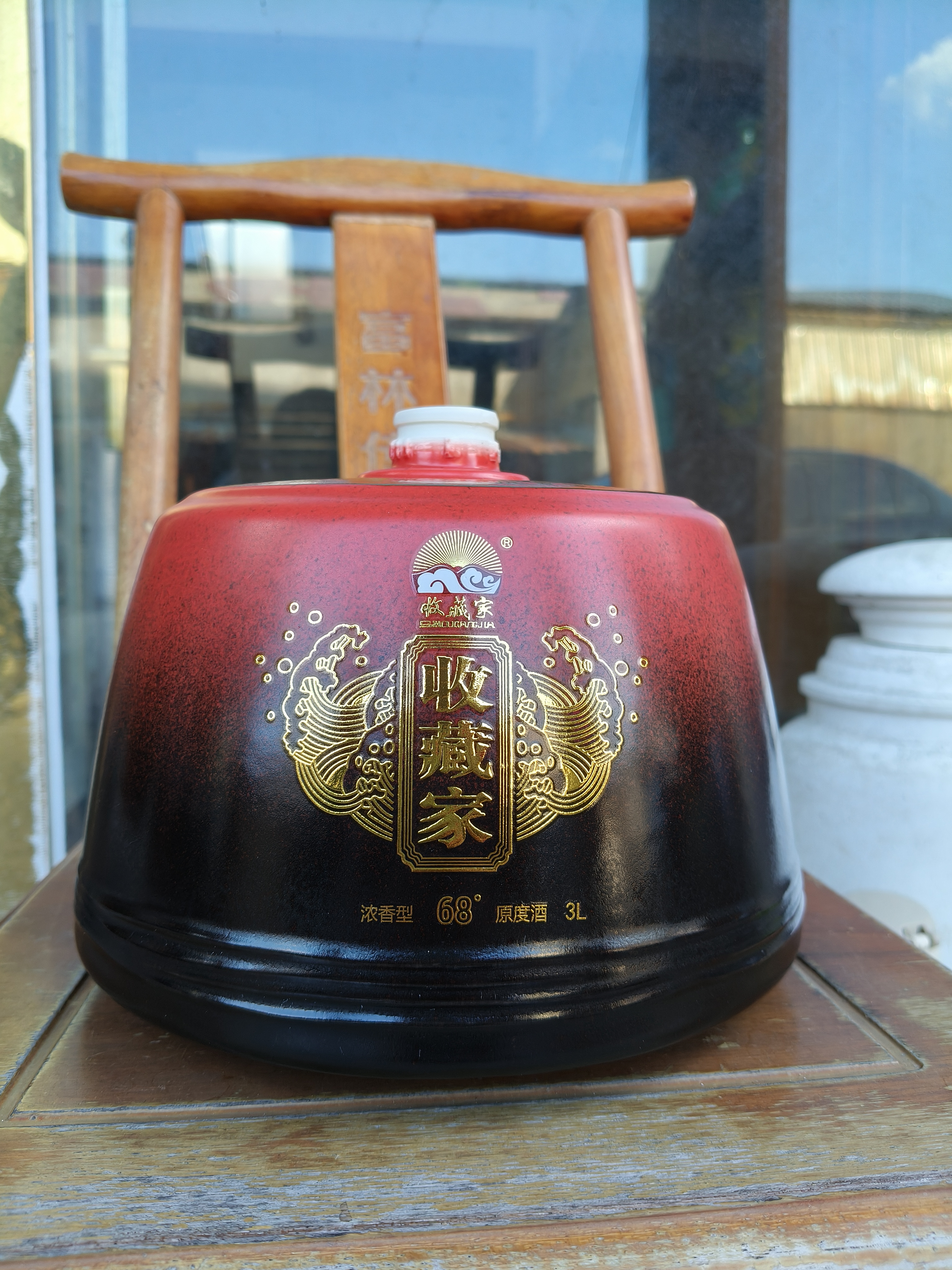 Ceramic wine bottle making，Jingdezhen，Wine packaging design，Ceramic craftsman，Porcelain Craftsman，