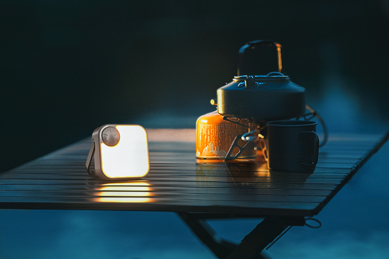 Three-speed adjustment, stepless dimming，