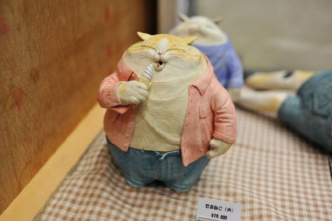 Sculpture，Toy design，Brain hole，lovely，cute pet，lady baby ，Charmingly naive，Clay modeling，Bionics Design ，cat，