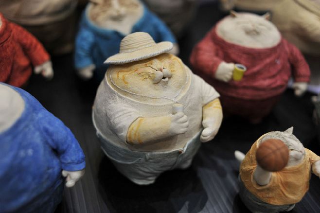 Sculpture，Toy design，Brain hole，lovely，cute pet，lady baby ，Charmingly naive，Clay modeling，Bionics Design ，cat，