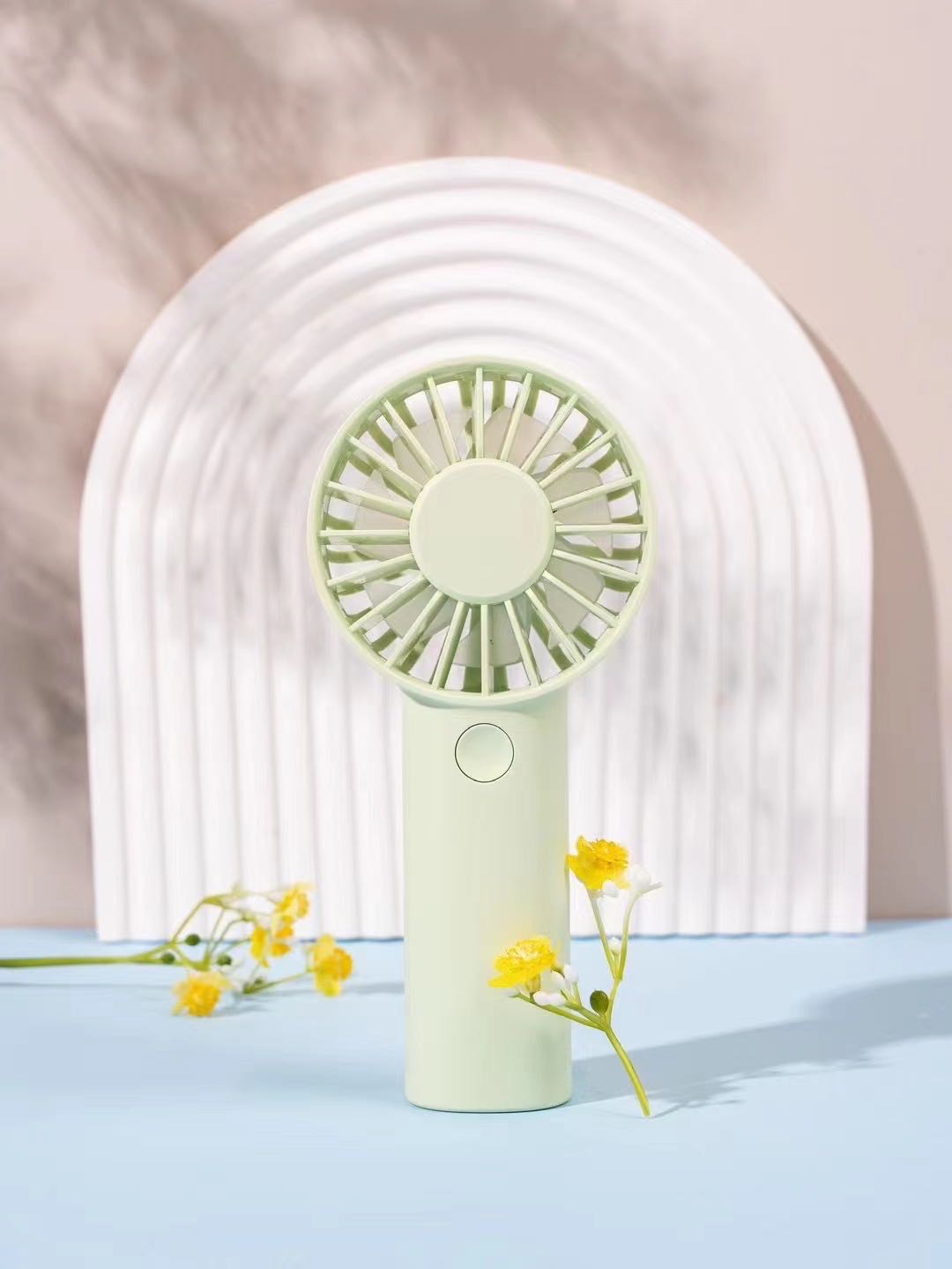 Fan，summer，Portable，Hand held small fan，Battery，high speed fan，
