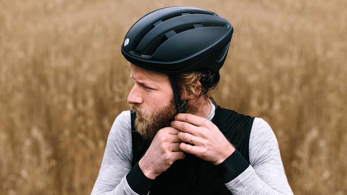 Harrier，Helmet，outdoors，product design，