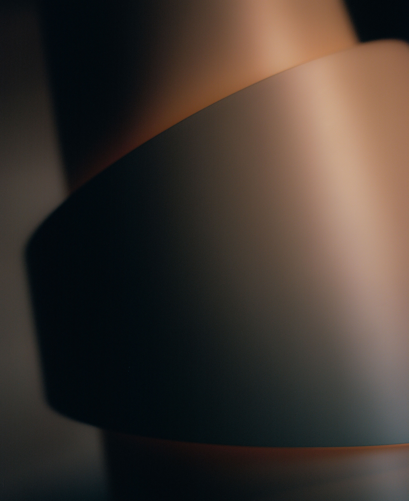 Croissant chandelier，Modern design，Exquisite lighting，