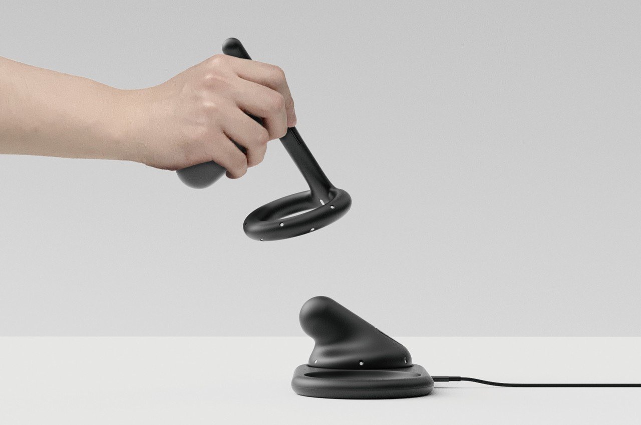 artist，designer，VR controller，