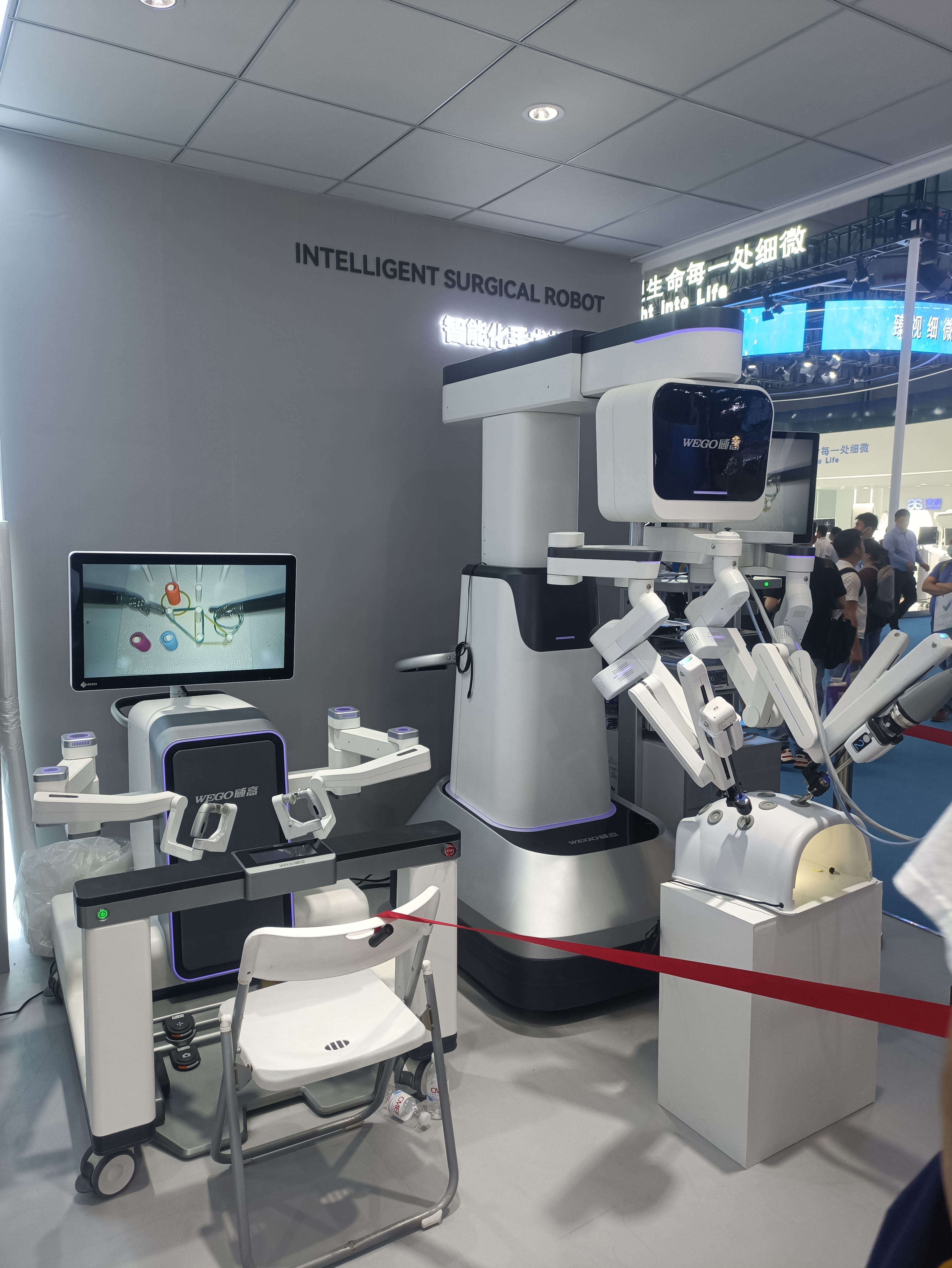 Zhijia design，Surgical robot，Red dot award，intelligent system，